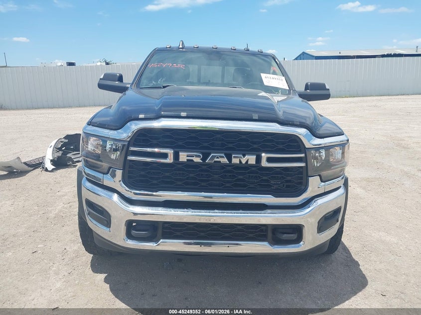 2020 Ram 2500 Tradesman 4X4 6'4 Box VIN: 3C6UR5CL3LG251077 Lot: 45249352