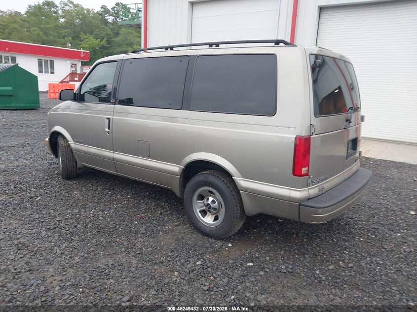 2001 GMC SAFARI auction photo 3