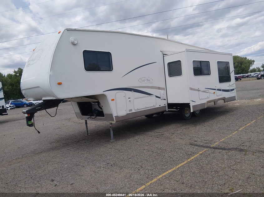 2003 TRAIL LITE TRAIL-BAY SERIES M-5 auction photo 2