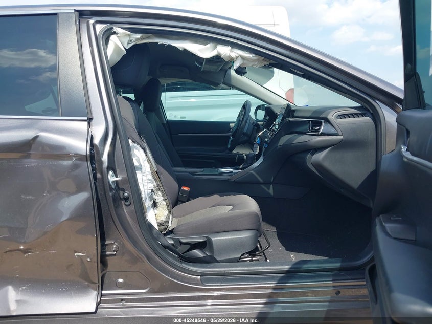 2023 TOYOTA CAMRY auction photo 5