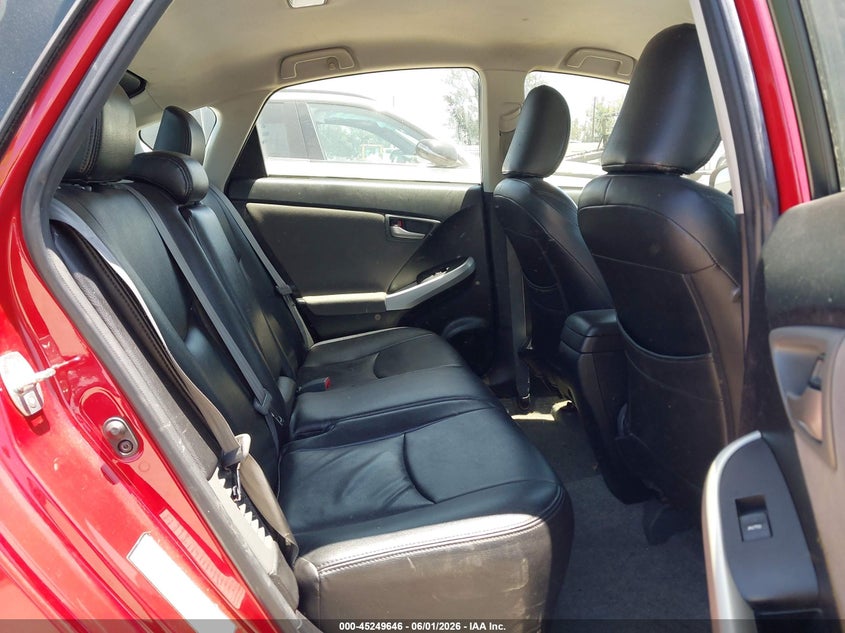 2015 TOYOTA PRIUS HATCHBACK 1.8L I-4 DOHC, VVT, 98HP