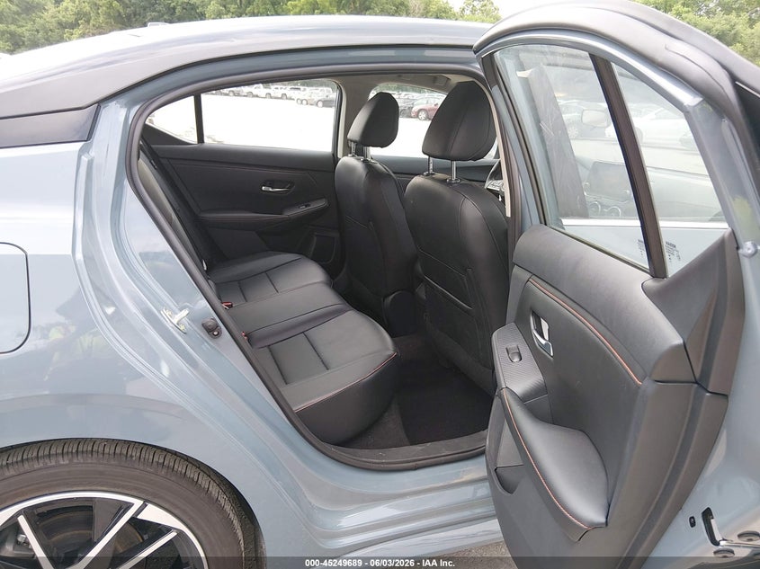 2025 NISSAN SENTRA auction photo 8