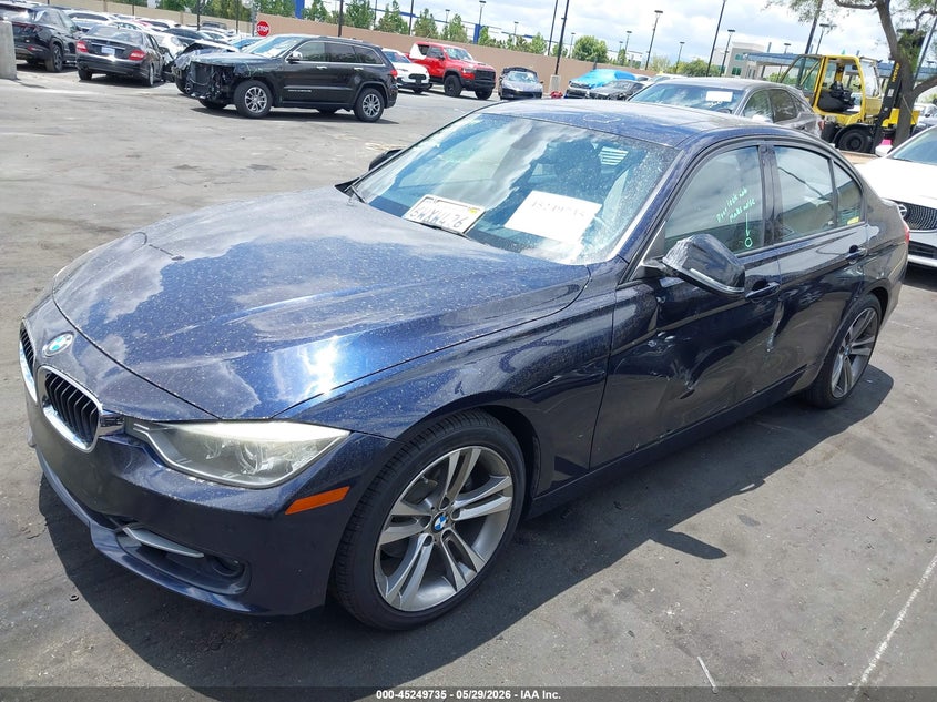 WBA3C1C57CF432522 2012 BMW 3er 2.0 328i Blue