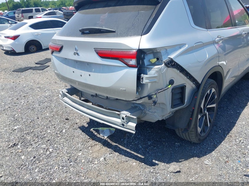 2024 MITSUBISHI OUTLANDER auction photo 6