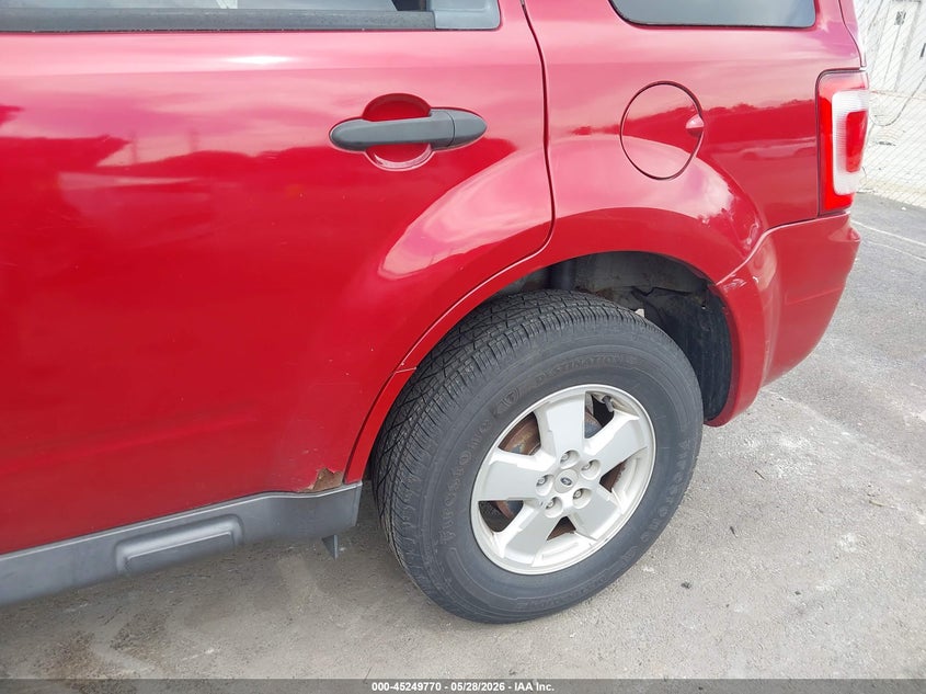 2010 Ford Escape 3.0 Xlt red Lot 111045249770 Vin 1FMCU0DG6AKC71767