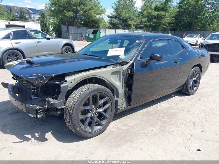 Vin: 2c3cdzbt1ph594007, lot: 45747596, dodge challenger r/t 20232