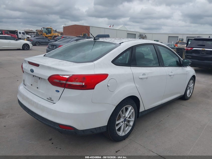 Vin: 1fadp3f26fl338894, lot: 45747667, ford focus se 20154