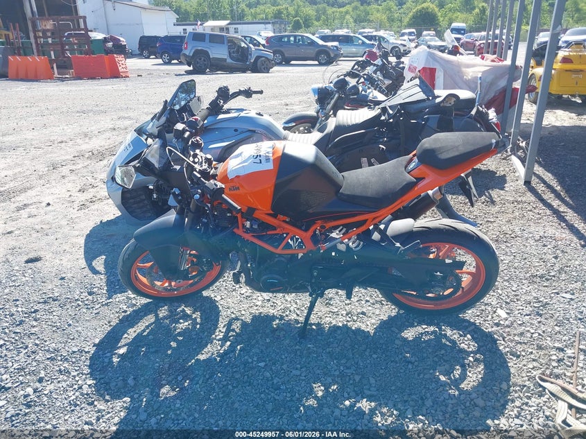 2024 Ktm 390 Rc VIN: MD2JYJ400RN207379 Lot: 45249957