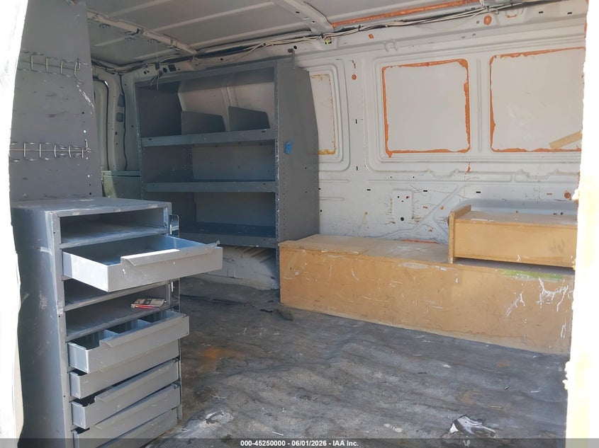 1998 FORD ECONOLINE auction photo 8