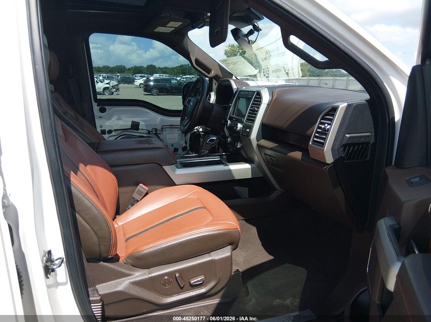 VIN 1FTEW1E4XKFC23202 2019 FORD F-150 KING RANCH