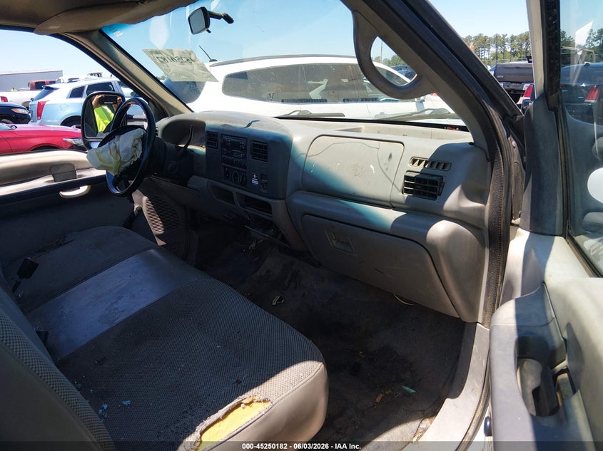 2000 Ford F-350 Lariat/Xl/Xlt VIN: 1FDWF36SXYEC02227 Lot: 45250182