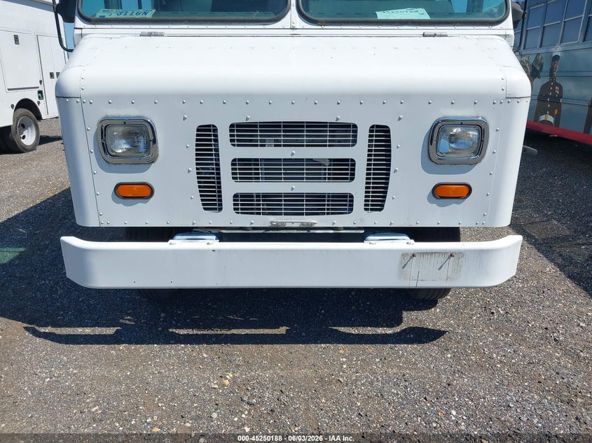 2013 FORD E-350 STRIPPED N/A N/A