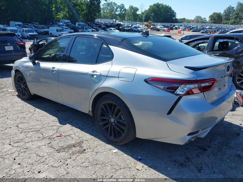 2023 TOYOTA CAMRY auction photo 3