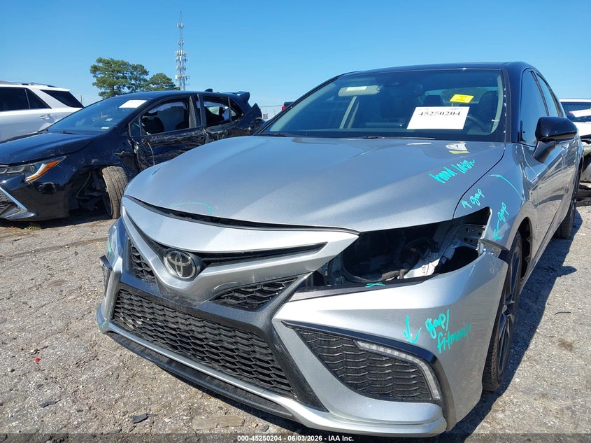2023 TOYOTA CAMRY auction photo 6