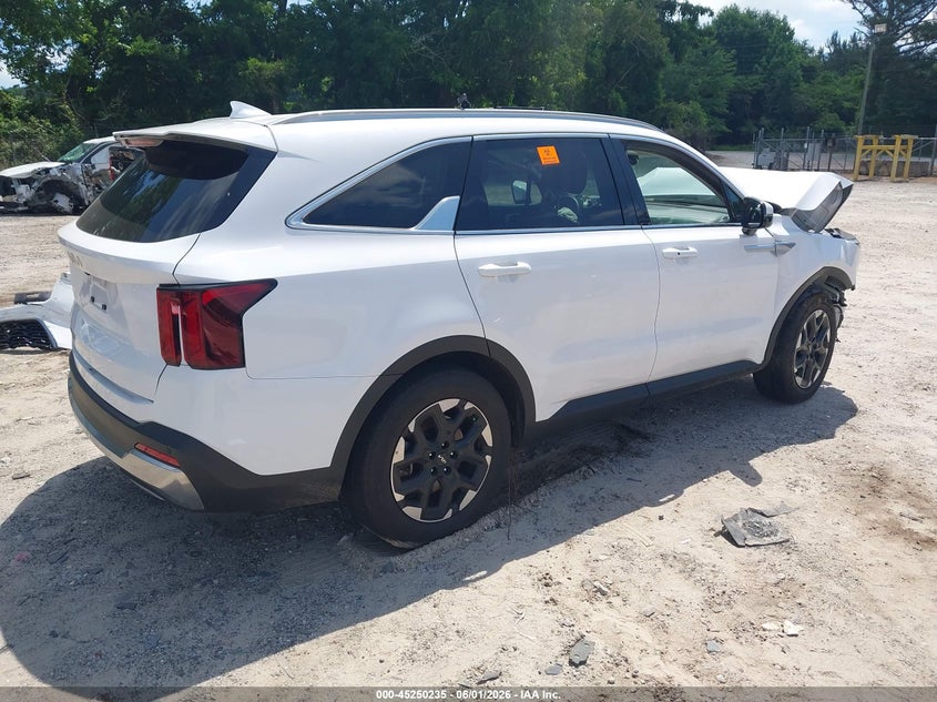 2024 KIA SORENTO auction photo 4