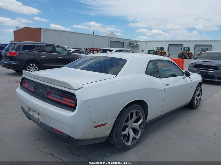 2015 DODGE CHALLENGER auction photo 4