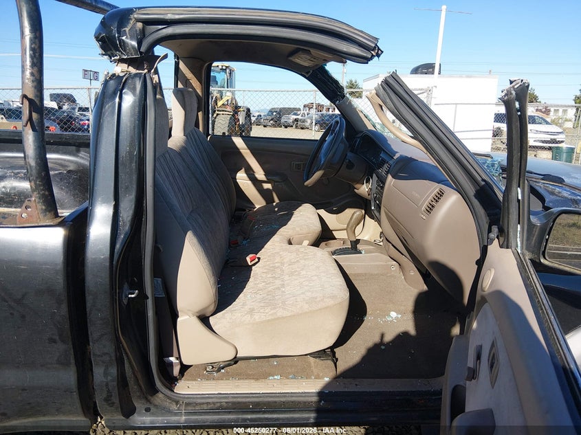 2001 TOYOTA TACOMA auction photo 5