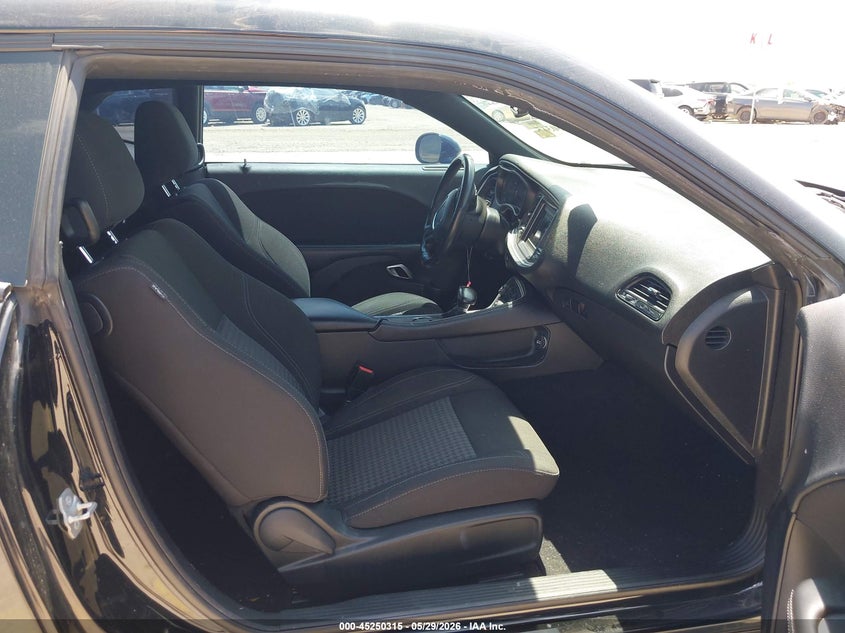 2020 DODGE CHALLENGER auction photo 5