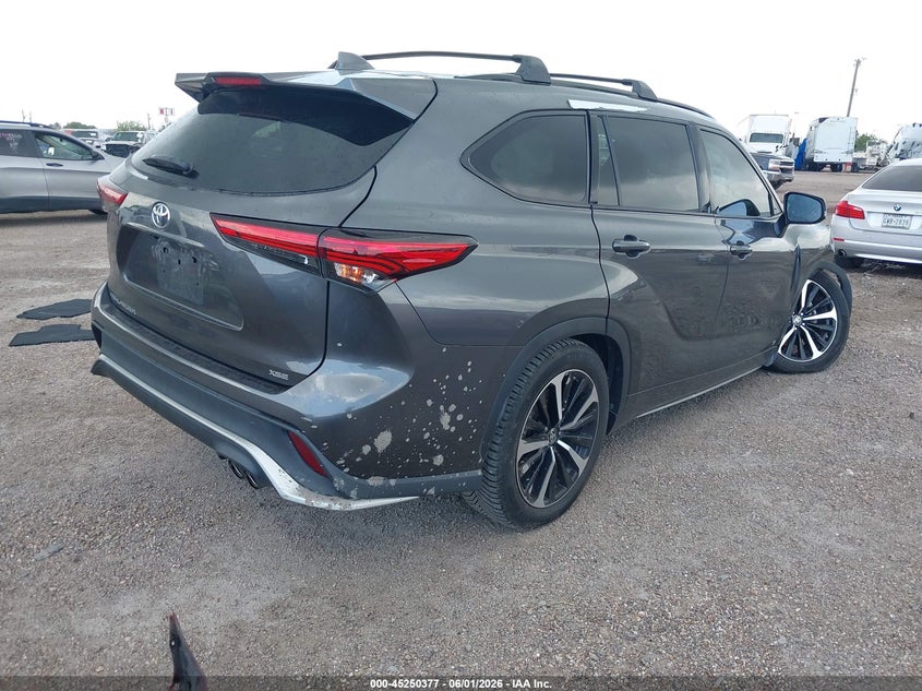 2021 TOYOTA HIGHLANDER auction photo 4
