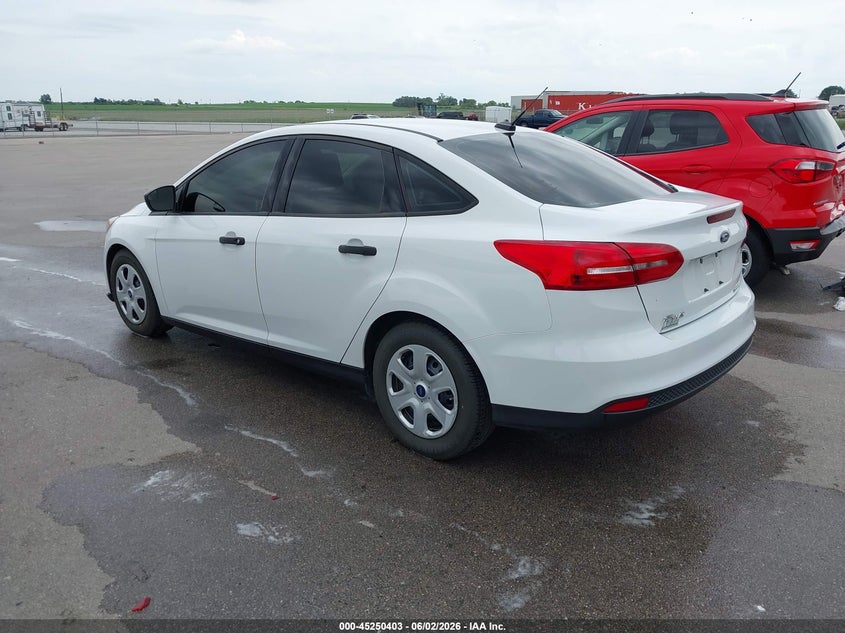 Vin: 1fadp3e28gl392359, lot: 45748206, ford focus s 20163