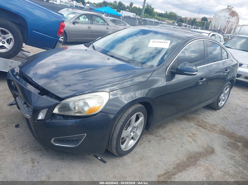 2012 Volvo S60 T5 YV1622FS7C2034660 photo 1