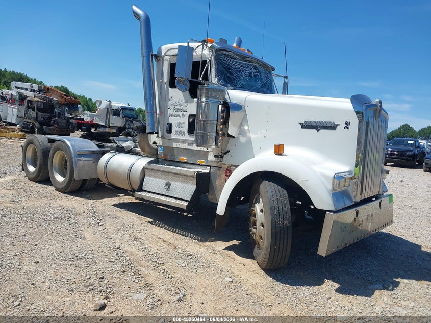 2007 KENWORTH CONSTRUCTION W900