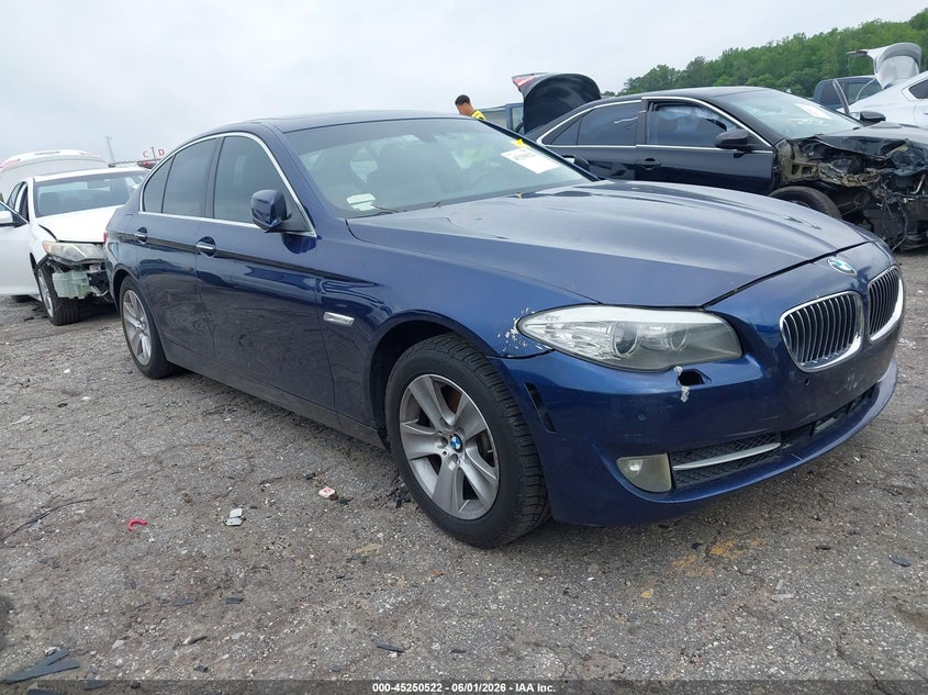 2011 Bmw 528I