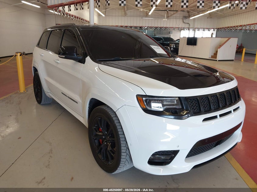 2017 JEEP GRAND CHEROKEE SRT 4X4