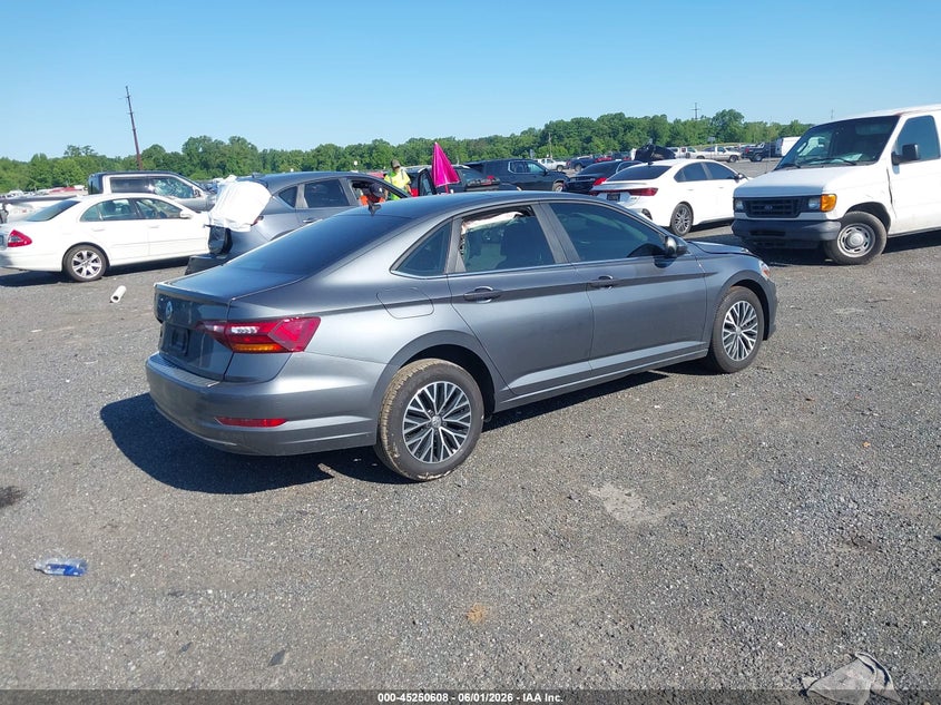2019 VOLKSWAGEN JETTA auction photo 4