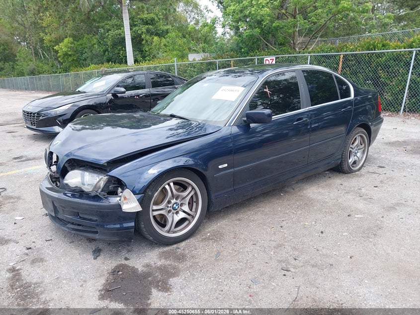 WBAAV53431FT00970 2001 Bmw 330i photo 1