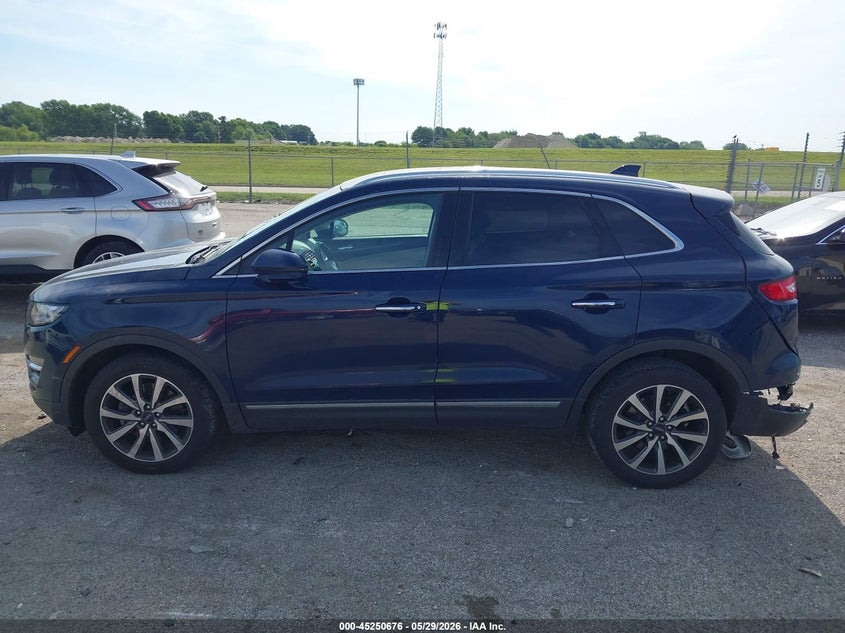 2019 Lincoln Mkc Reserve VIN: 5LMCJ3D94KUL07051 Lot: 45250676