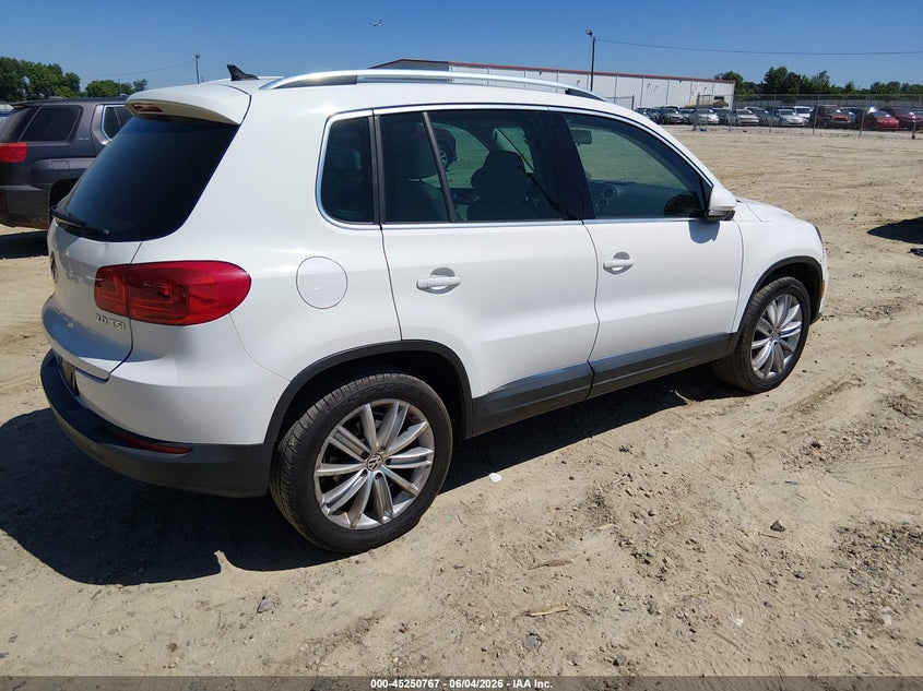 Vin: wvgav7ax1cw569060, lot: 45748570, volkswagen tiguan se 20124
