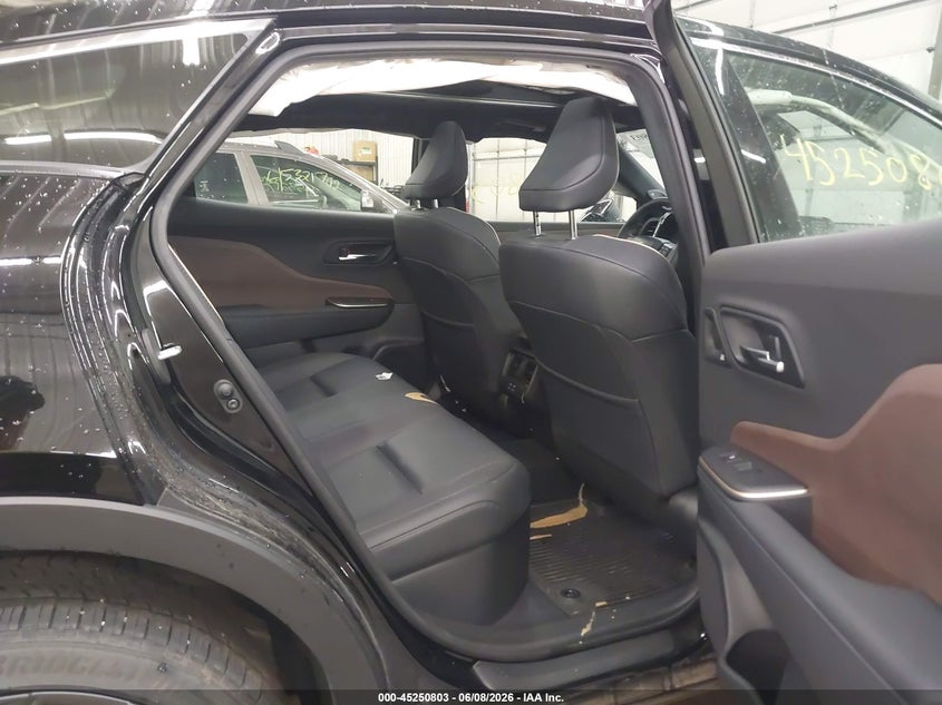 2023 TOYOTA CROWN auction photo 8