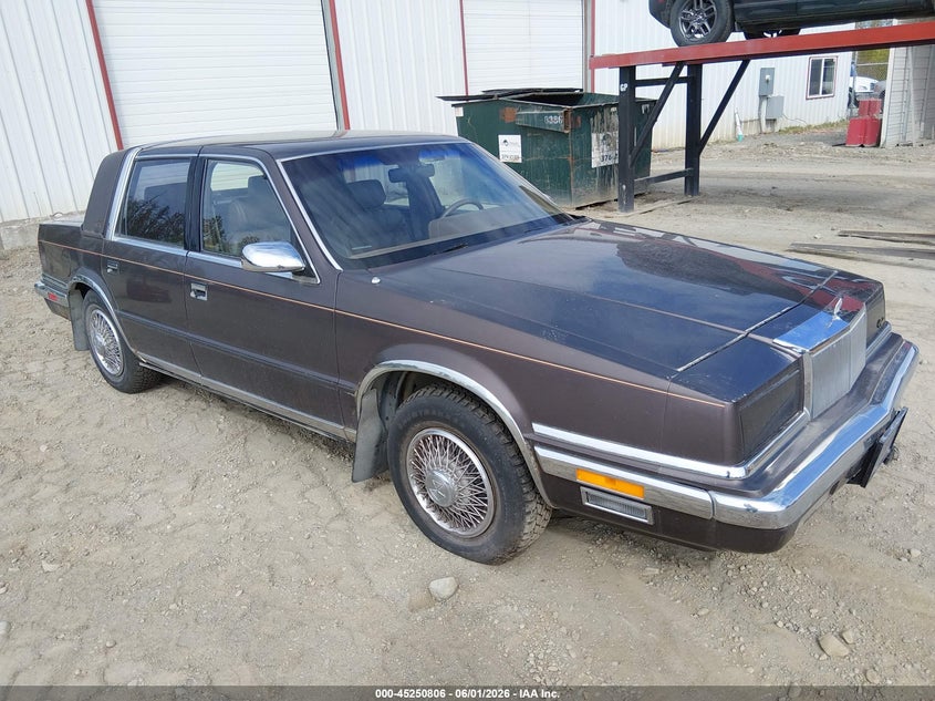 1C3BU6638JD155332 CHRYSLER NEW YORKER Photo 1