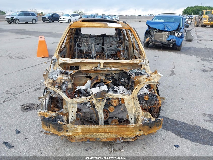 2023 SUBARU FORESTER auction photo 6