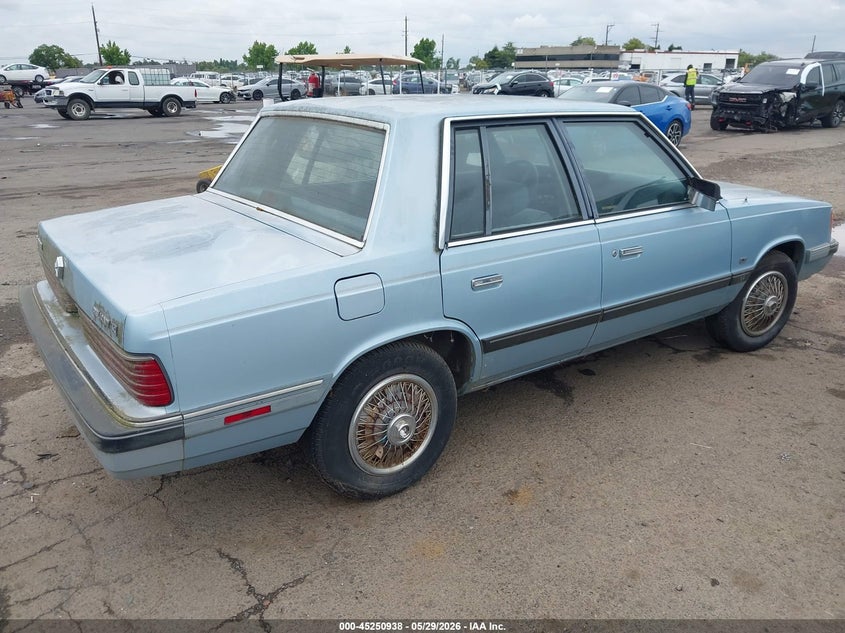 AtlanticExpress - Plymouth Reliant