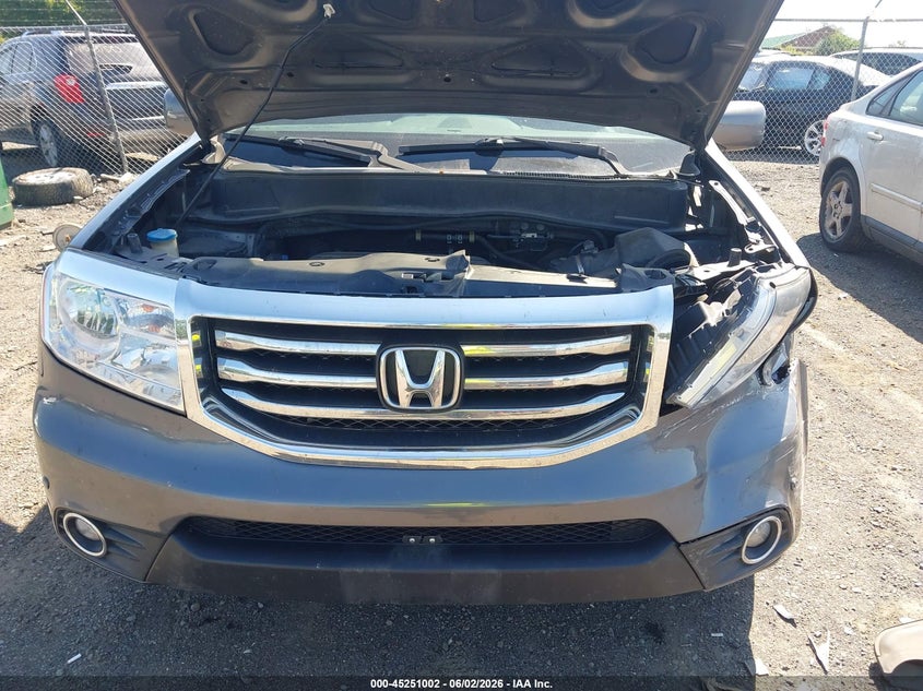 5FNYF4H98CB038044 2012 Honda Pilot 3.5 Touring grey