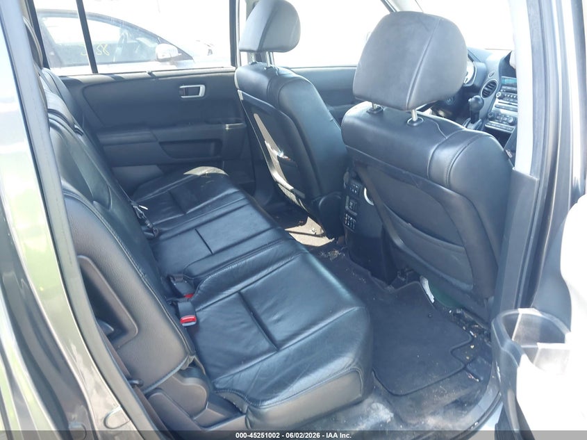 5FNYF4H98CB038044 2012 Honda Pilot 3.5 Touring grey