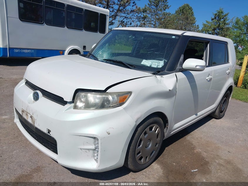 Vin: jtlze4fe4ej059299, lot: 45748962, scion xb release series 20142