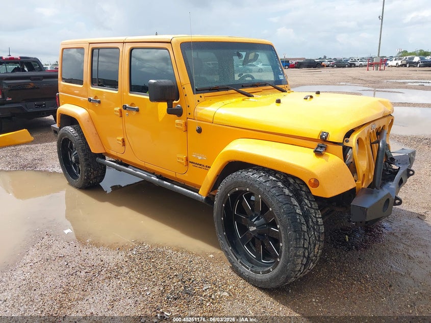Vin: 1c4hjweg6cl161240, lot: 45748979, jeep wrangler unlimited sahara 2012 img_1
