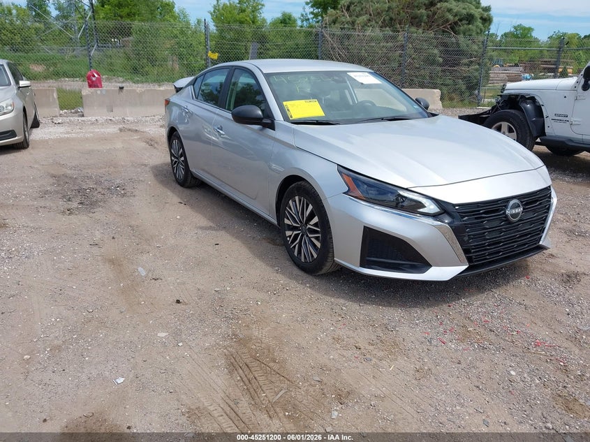 2024 Nissan Altima Sv Fwd