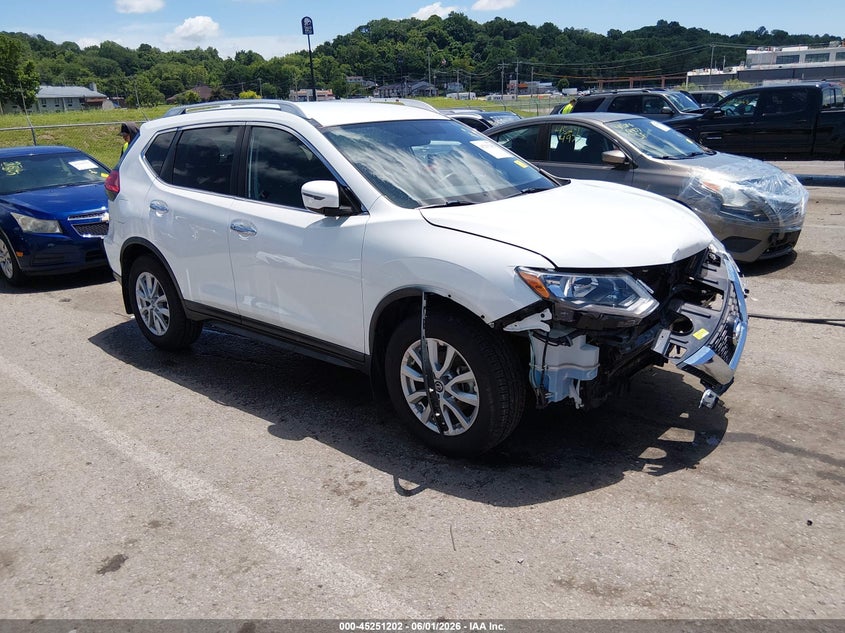 2017 Nissan Rogue Sv