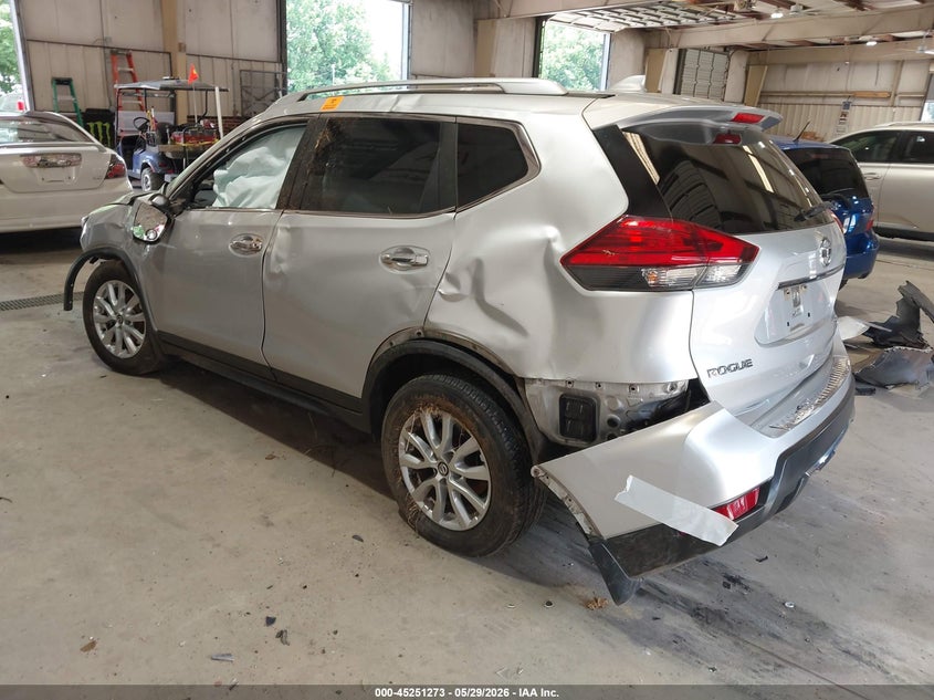 2017 NISSAN ROGUE auction photo 3