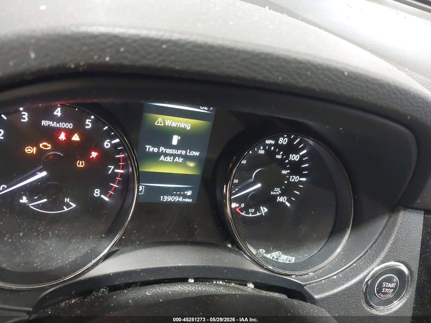 2017 NISSAN ROGUE auction photo 7