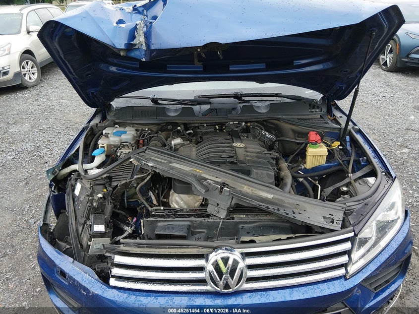 2016 Volkswagen Touareg Vr6 Sport VIN: WVGEF9BP8GD004931 Lot: 45251454
