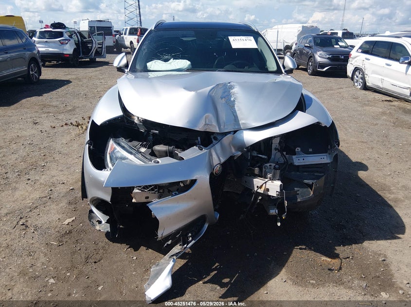 2019 Alfa Romeo Stelvio Ti Lusso Awd VIN: ZASPAKBN4K7C54005 Lot: 45251476