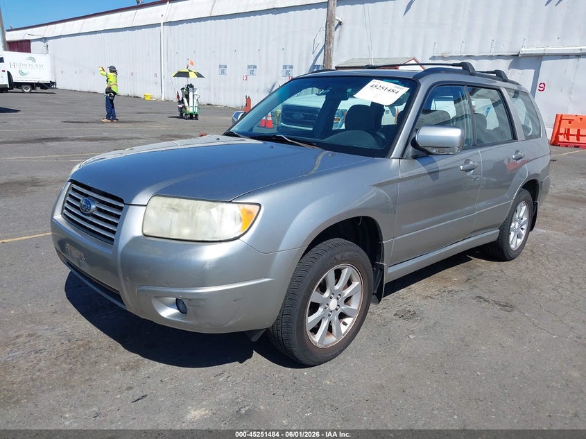 2007 SUBARU FORESTER auction photo 2