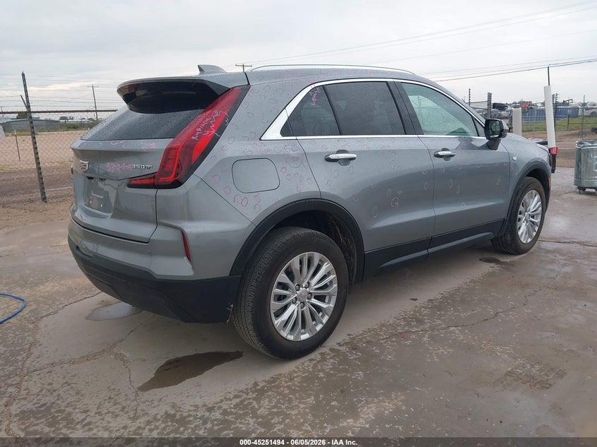 2024 CADILLAC XT4 auction photo 4