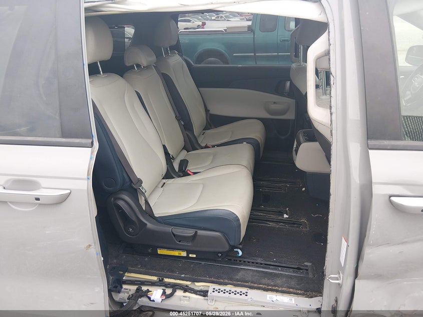 2025 Kia Carnival Mpv Ex VIN: KNDNC5K34S6458125 Lot: 45251707