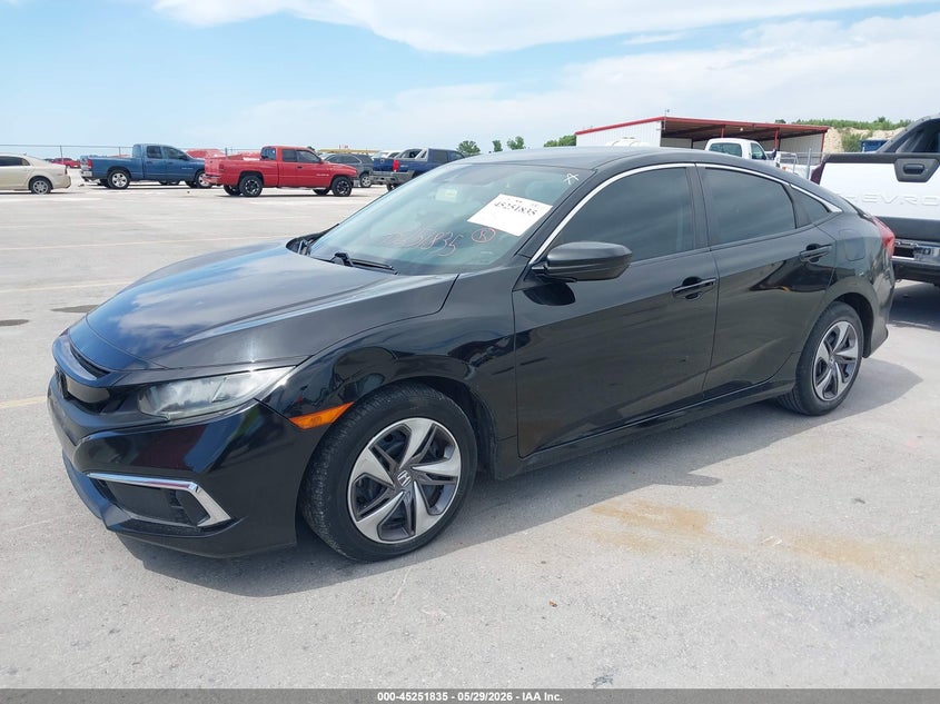 VIN 19XFC2F63KE034775 2019 HONDA CIVIC LX
